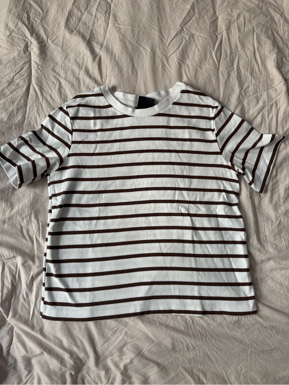 stradivarius White Tee with Brown Stripes - women’s Short Sleeve - Picture 2 of 3